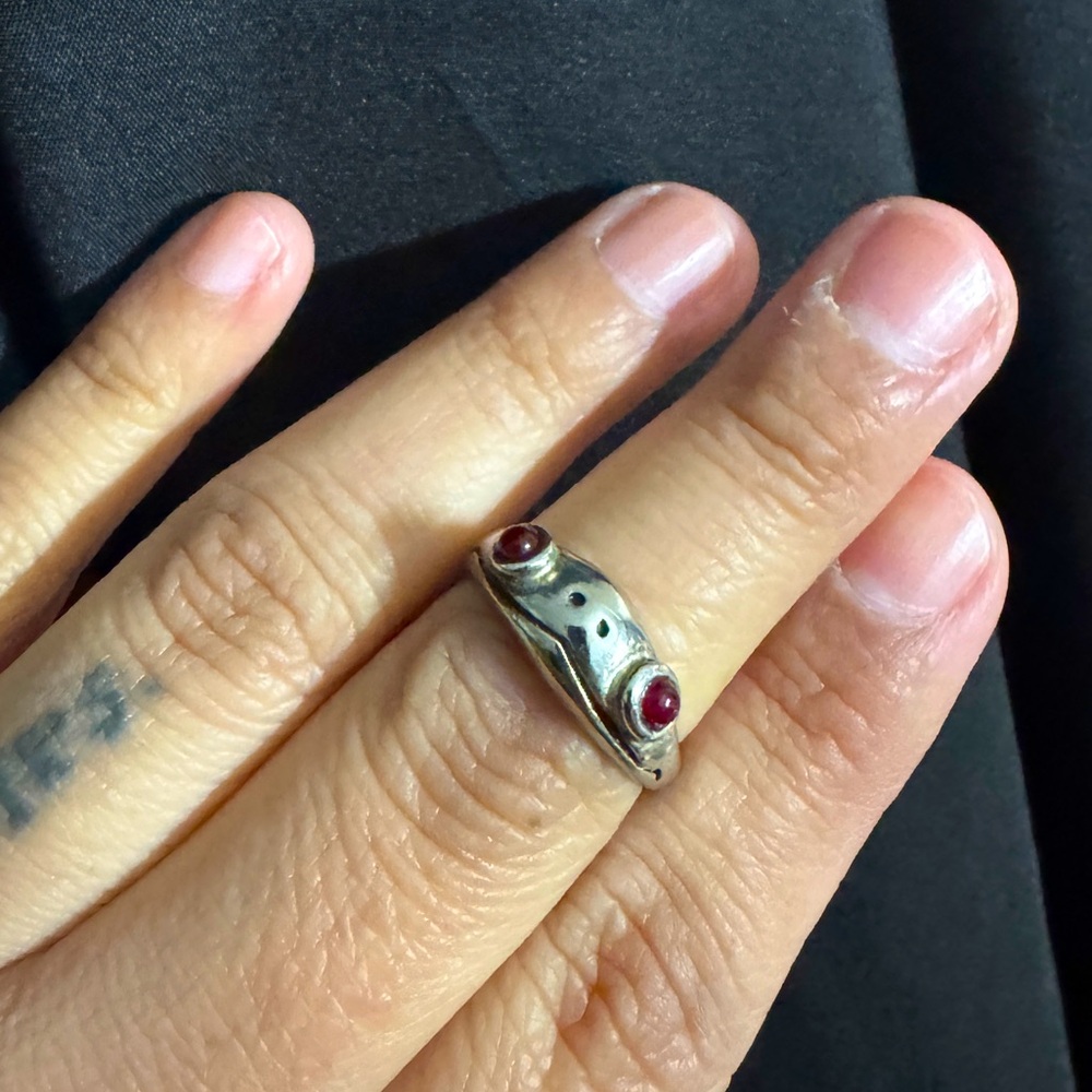 Silver 925 ring frog red eye